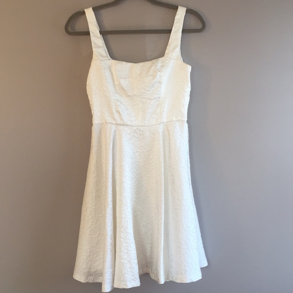 Jill Stuart White Lace Engagement/bridal dress